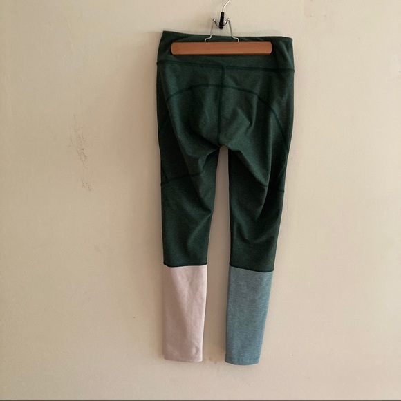 Outdoor Voices Dipped Leggings - Picture 4 of 8